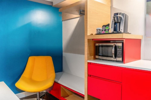 Century Park Hotel LA image 15