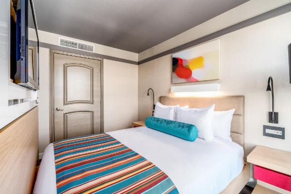 Century Park Hotel LA image 20